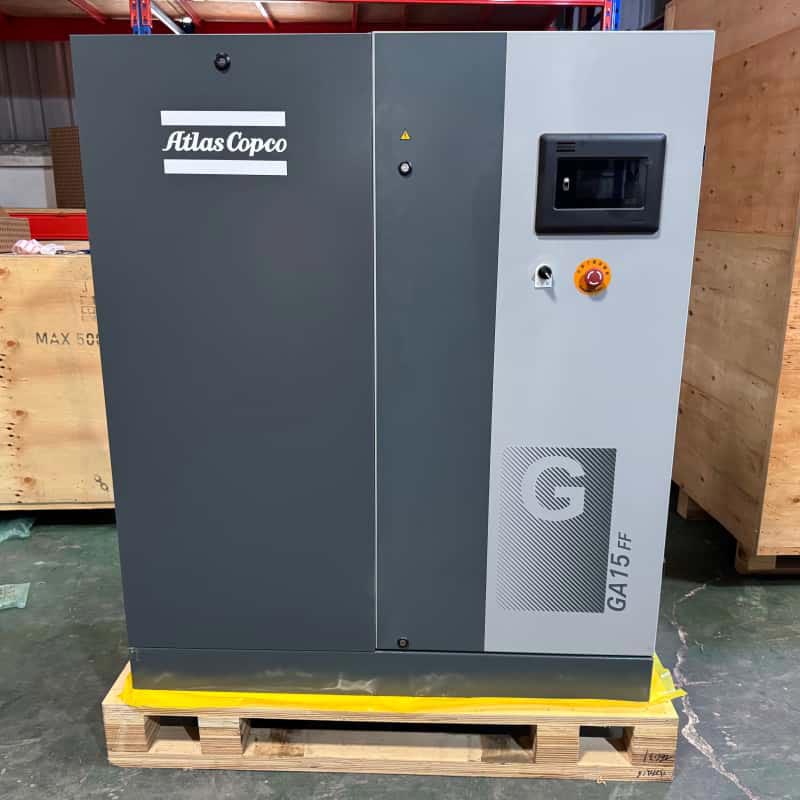 Atlas Copco GA15 FF 15kW rotačný skrutkový vzduchový kompresor so vstrekovaním oleja integrovaný sušič 7,5 13 barov